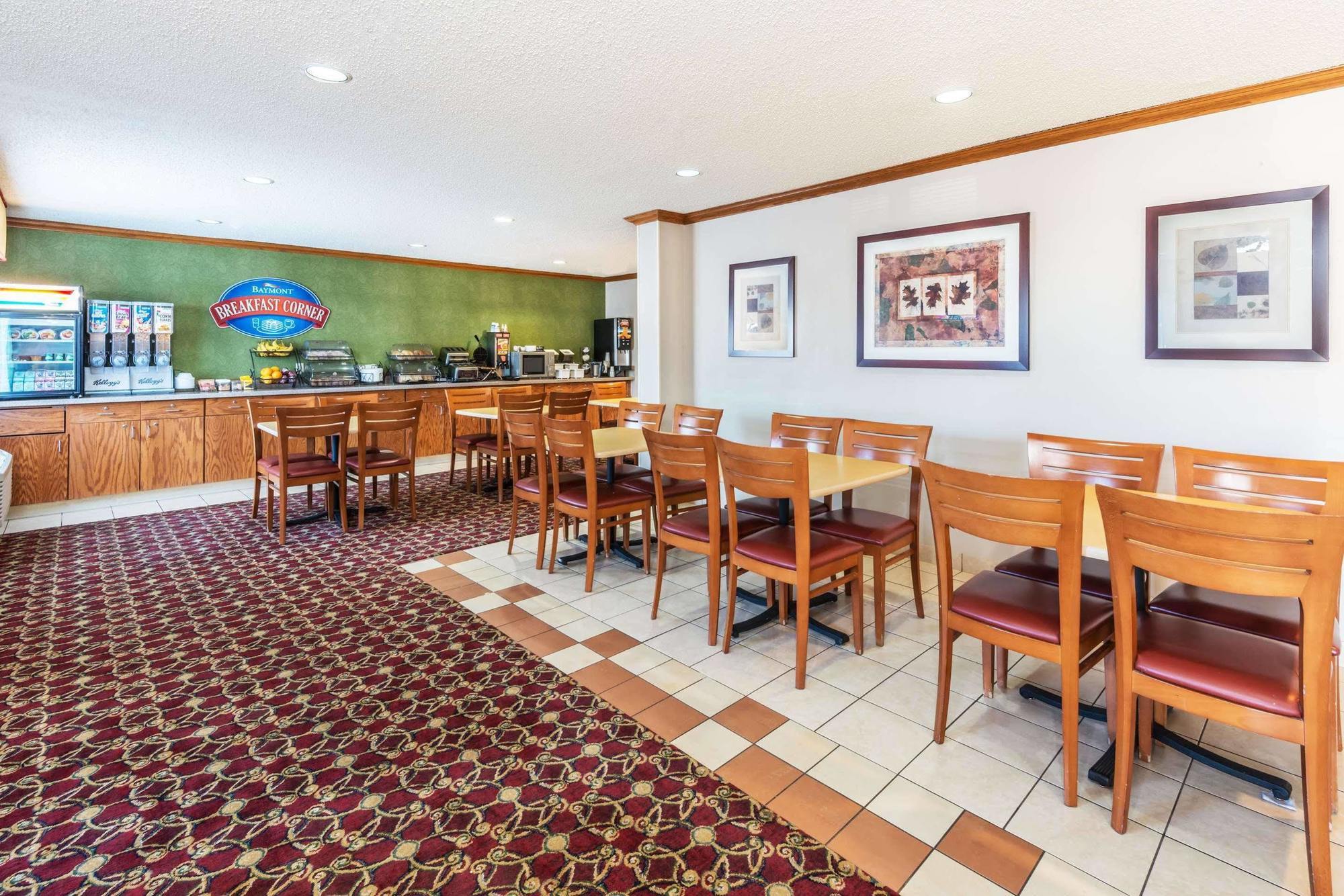 Baymont By Wyndham Salina Hotel Luaran gambar